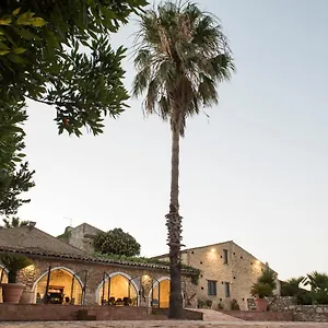 agriturismo-baglio-lauria.sicilyhotelsitaly.net/