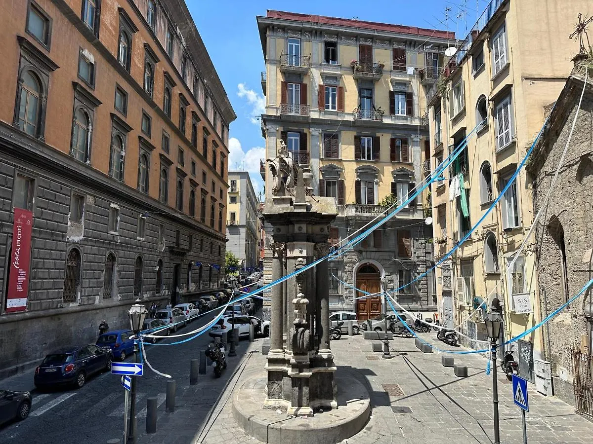 Alojamento de Acomodação e Pequeno-almoço Archivio Storico Napoli Centro Acomodação com café da manhã Itália